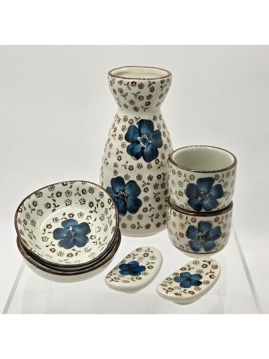 Other - Japanese Import 7 Piece Sake Set Carafe 2 Sake Cup 2 Side Bowls 2 Chopstick Rest
